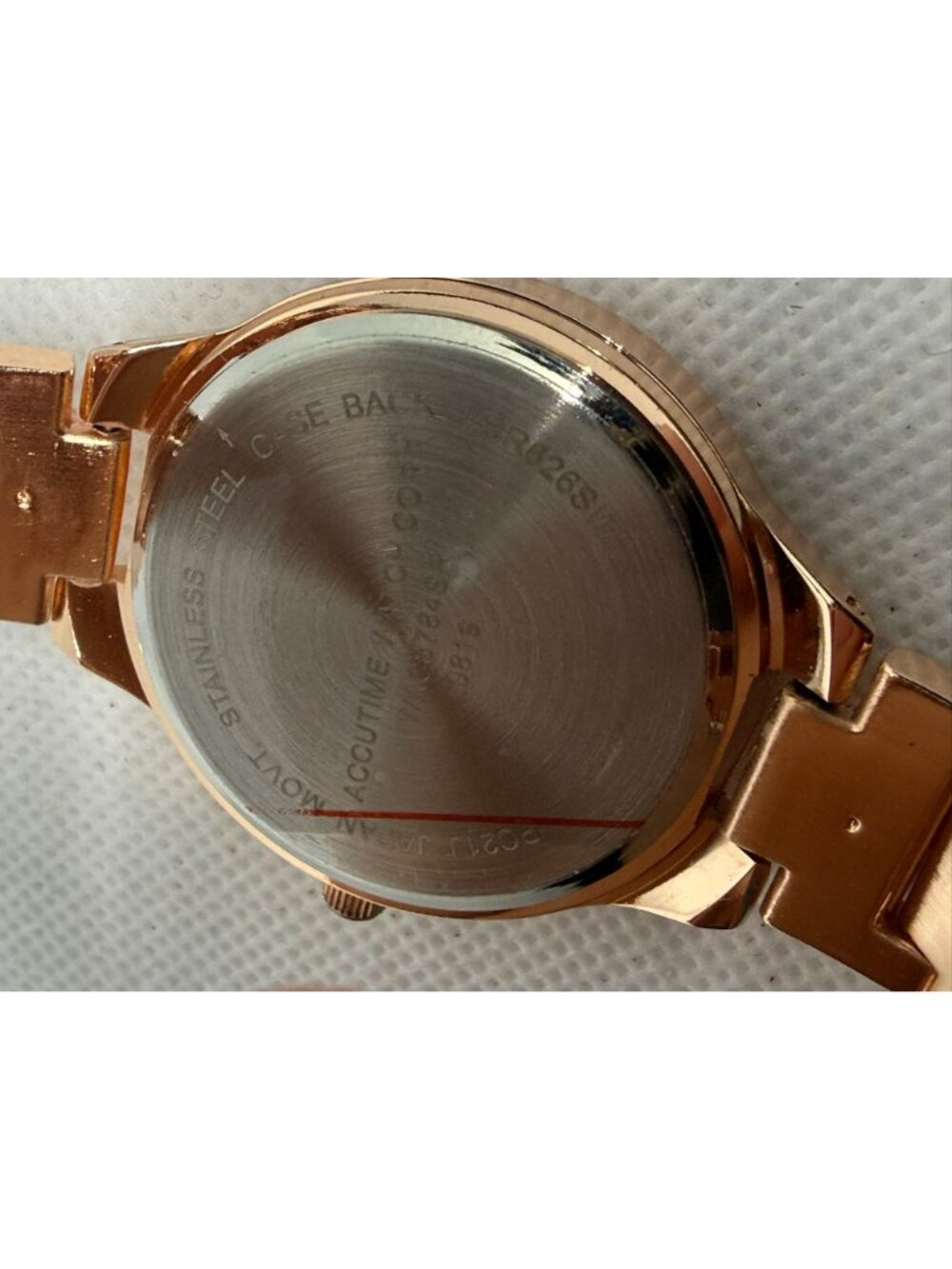 Jessica Simpson Women's 36mm Rose Gold Heart Pavé Crystal Quartz Watch w/ Box - Picture 10 of 11